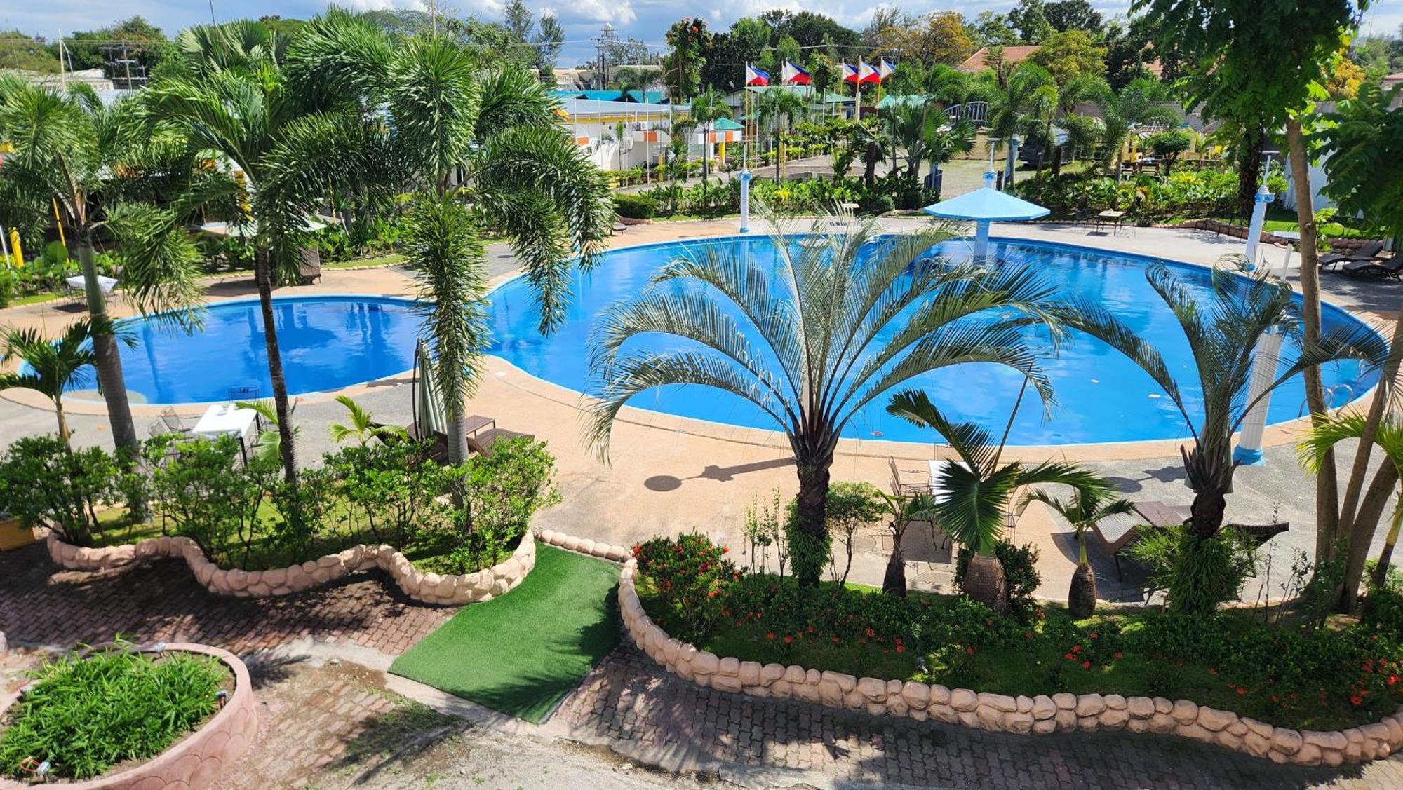 Airport Hotel Clark Clark Freeport Zone Exterior photo